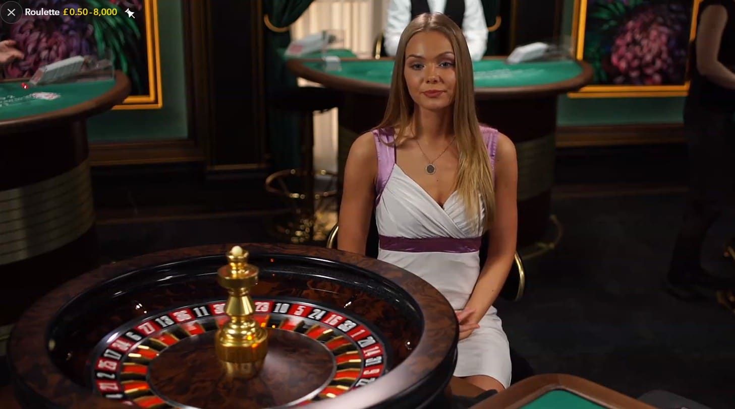 Baccarat Communities